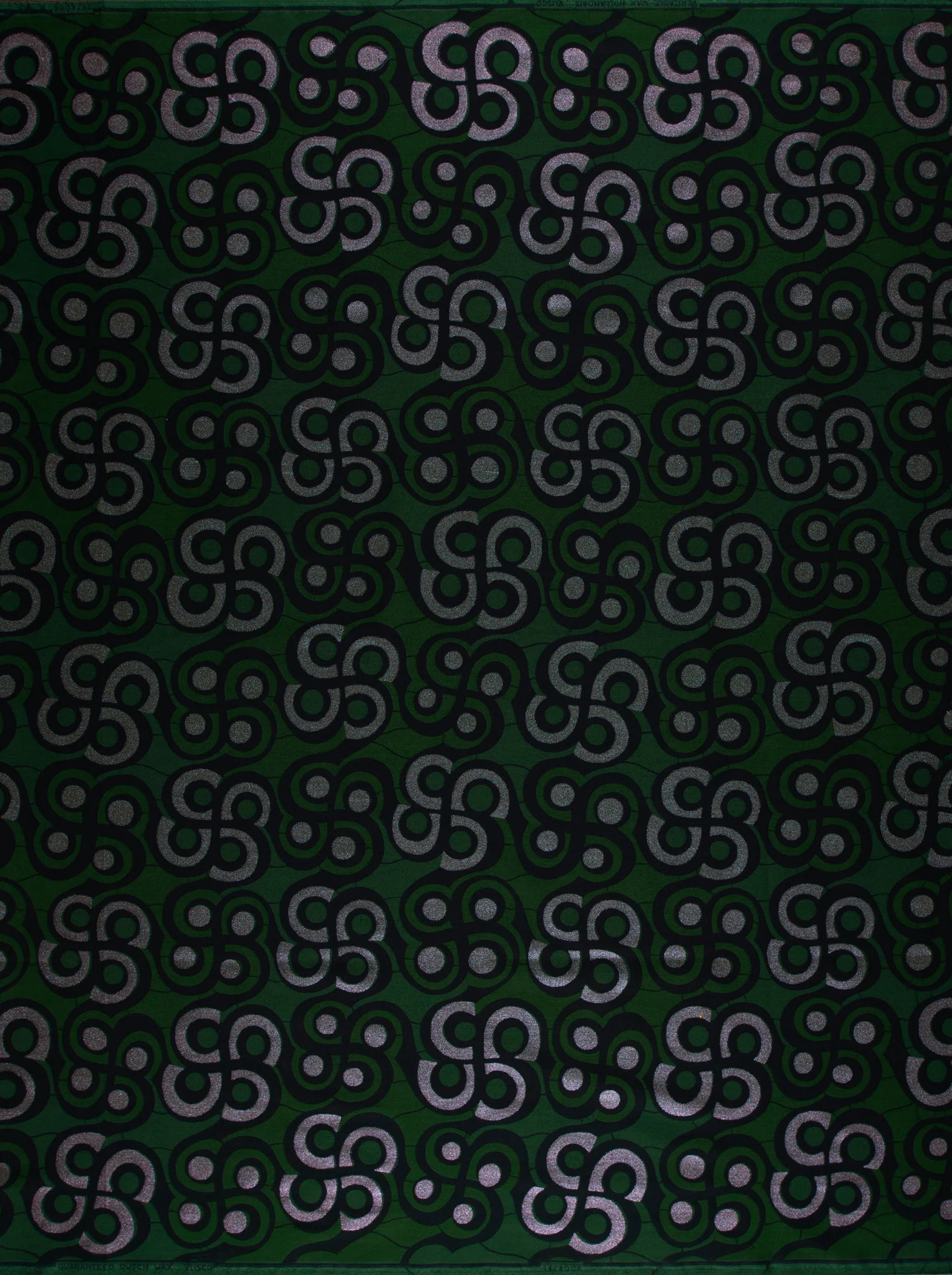 Sky Wax | VL04006.015 | Red-Green Pearl Embellished - Image 4