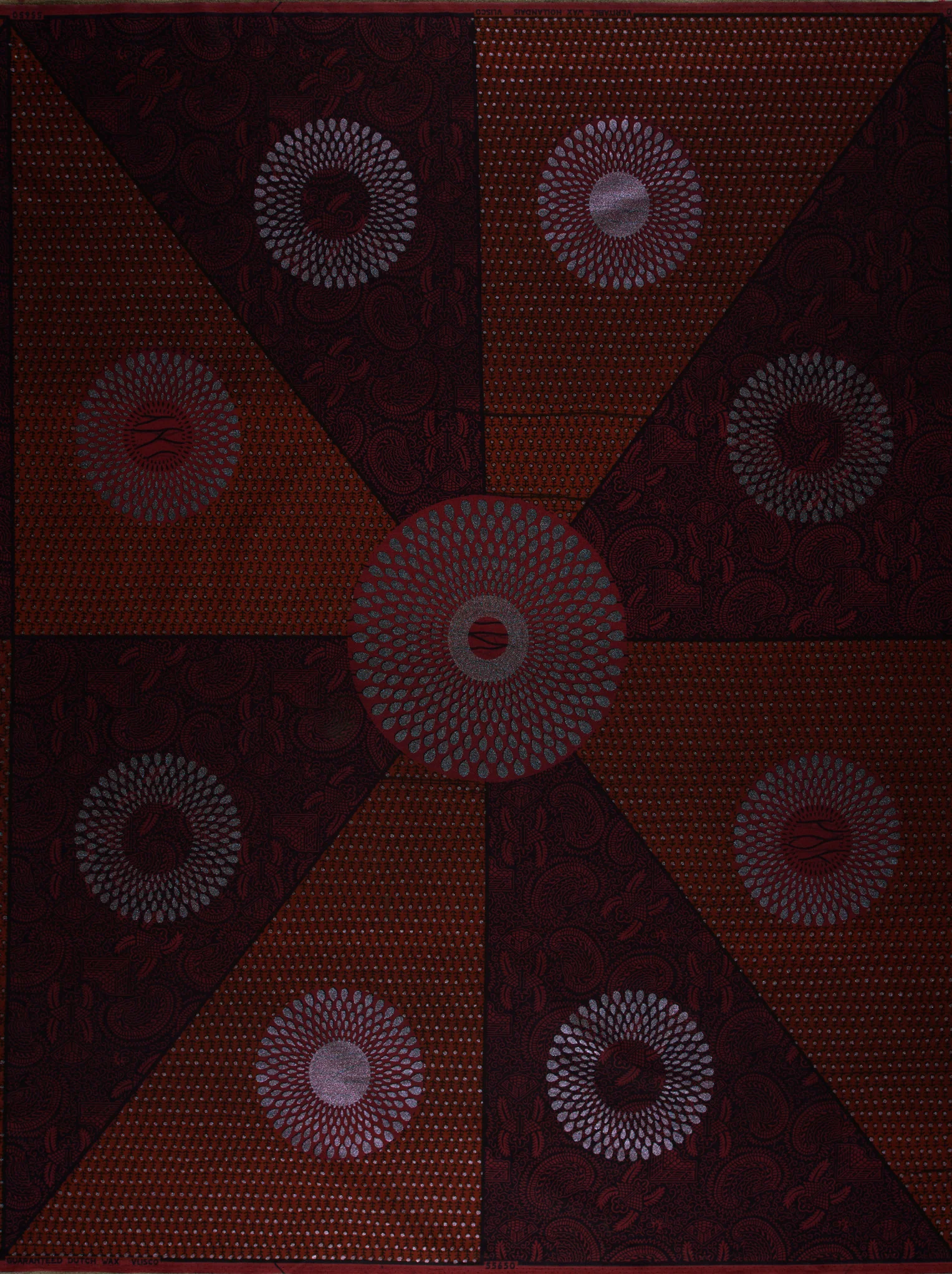 Sky Wax | VL55650.148 | Red-Green Pearl Embellished - Image 4