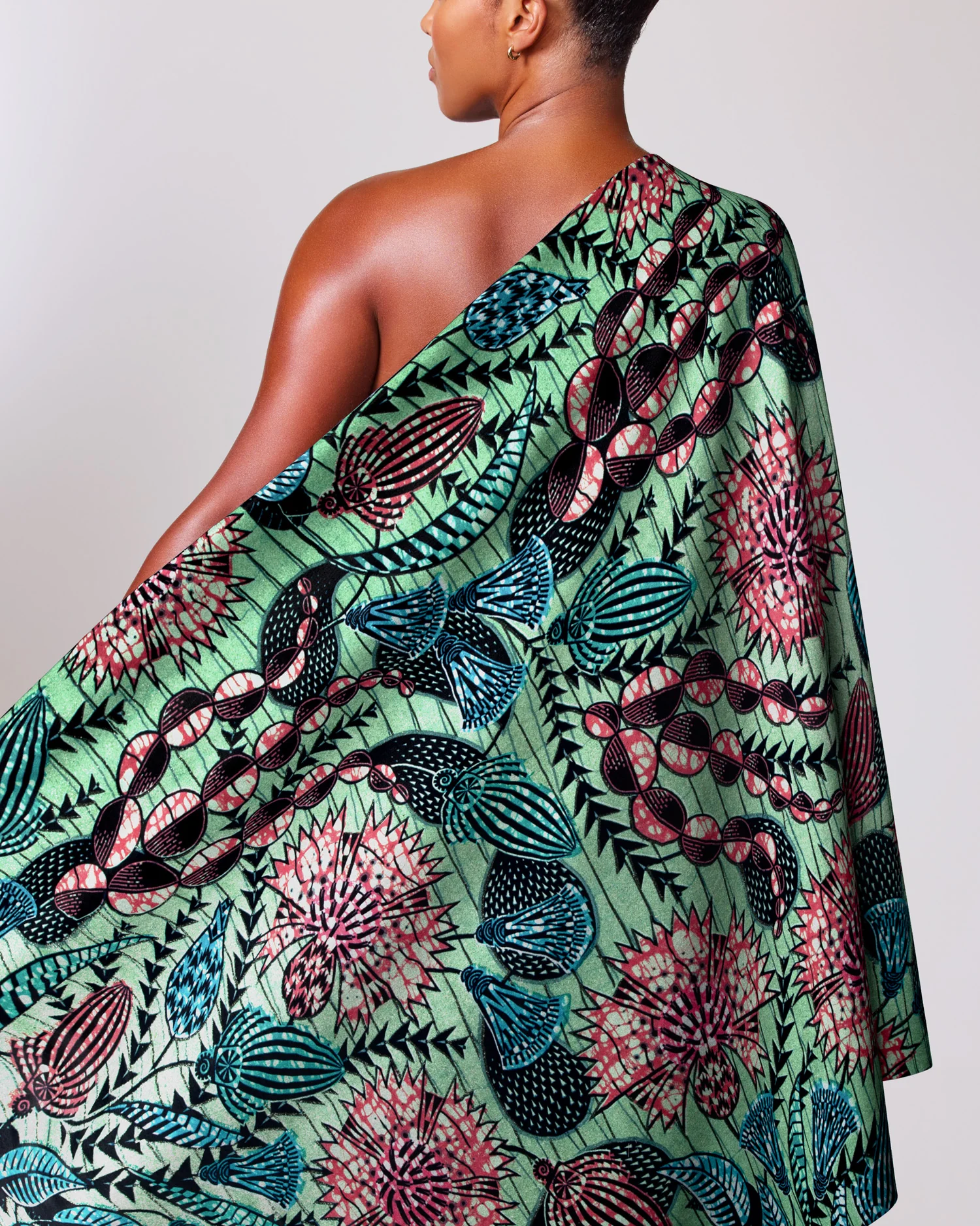 Grand Super-Wax | VLS7323.004 | Pale Green Shine Embellished - Image 2