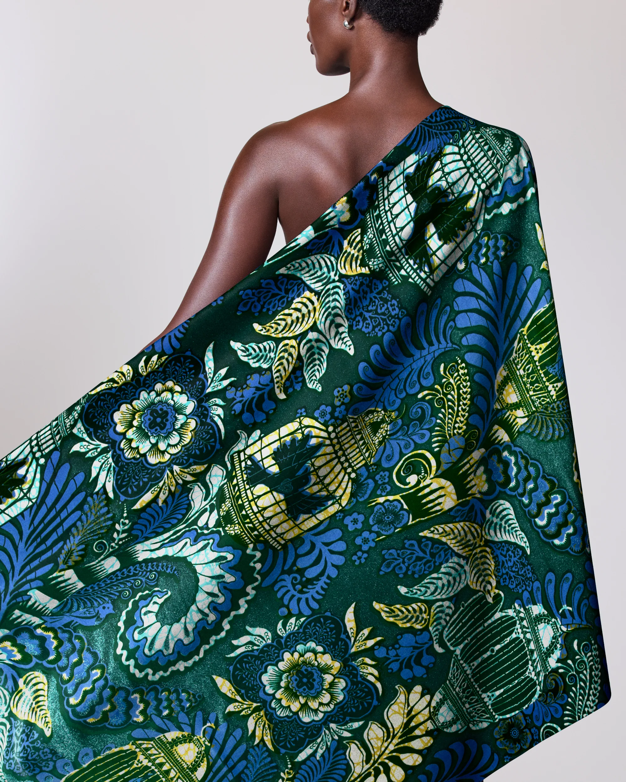 Grand Super-Wax | VLS9903.009 | Pale Blue Shine Embellished - Image 2