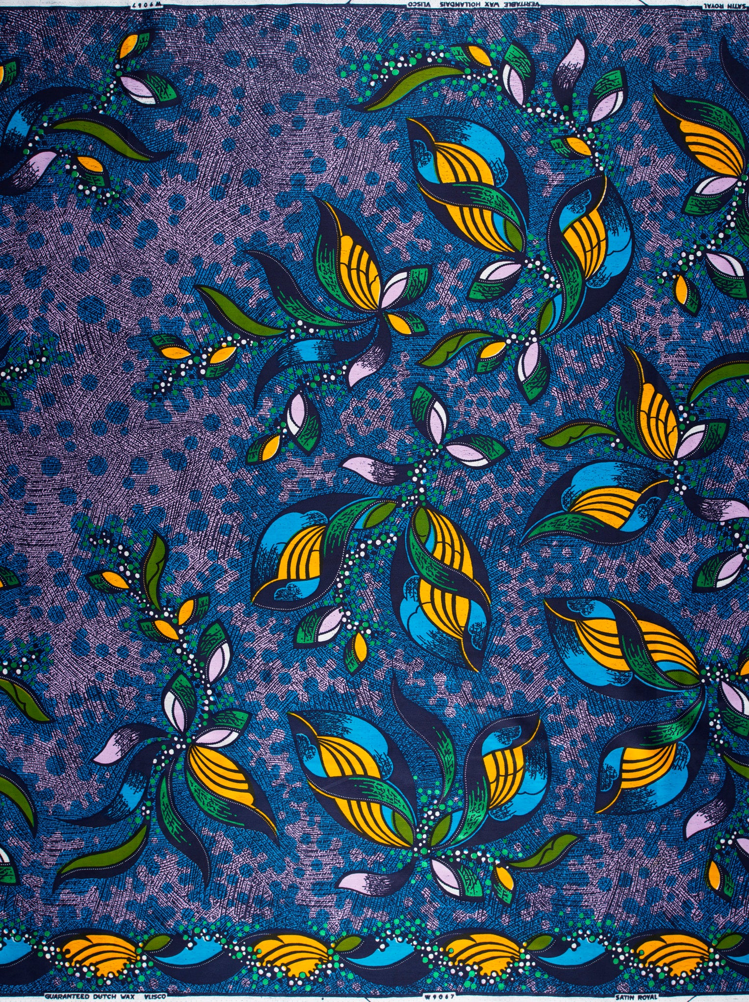 Satin Royal | VLW9067.009 | Emerald Green Embellished - Image 4